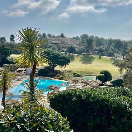 Villa Dans Cadre D'Exception - Golf, Piscine Et Tennis Prive Saint-Cyr-sur-Mer Bagian luar foto