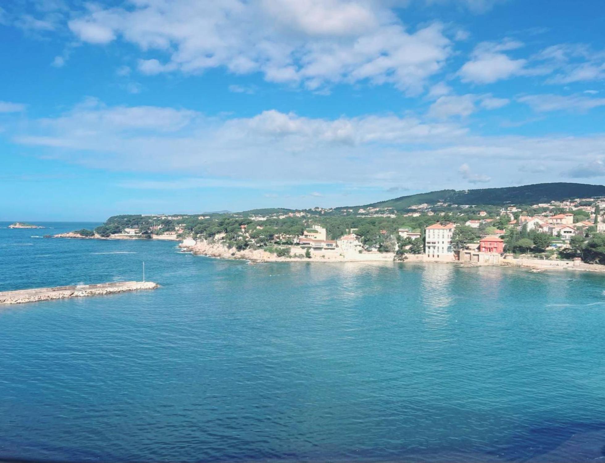 Villa Dans Cadre D'Exception - Golf, Piscine Et Tennis Prive Saint-Cyr-sur-Mer Bagian luar foto